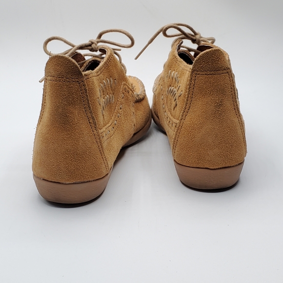 Minnetonka suede leather lace up moccasin size 5 - Picture 11 of 14